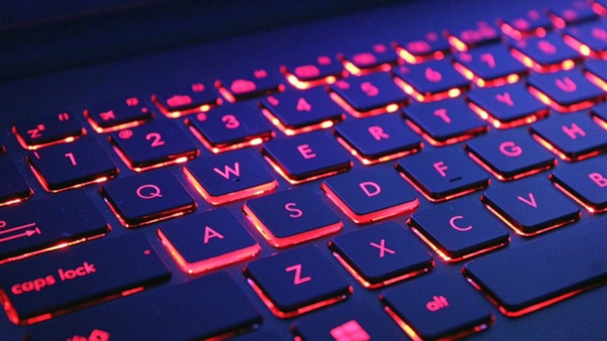 Cách bật, tắt đèn bàn phím laptop Windowns và MacBook